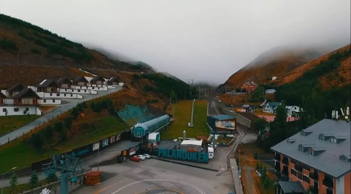 Sisle kaplanan Palandöken kartpostallık manzaralar oluşturdu
