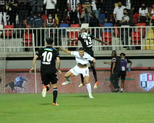Süper Lig: Altay: 2 - Beşiktaş: 1 (Maç sonucu)
