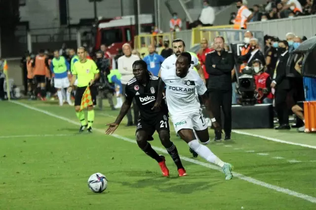 Süper Lig: Altay: 2 - Beşiktaş: 1 (Maç sonucu)