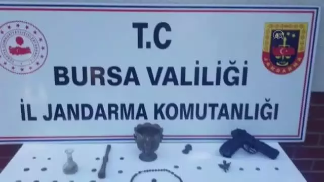 Tarihi eser satmaya çalışan 4 kişi gözaltına alındı