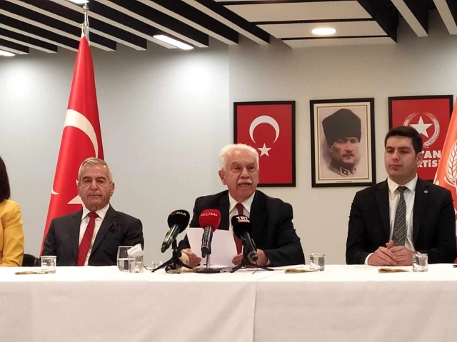 Vatan Partisi Genel Lideri Perinçek: "Bu teklifin tek bir manası var, o da PKK'nın kurtarılmasıdır"