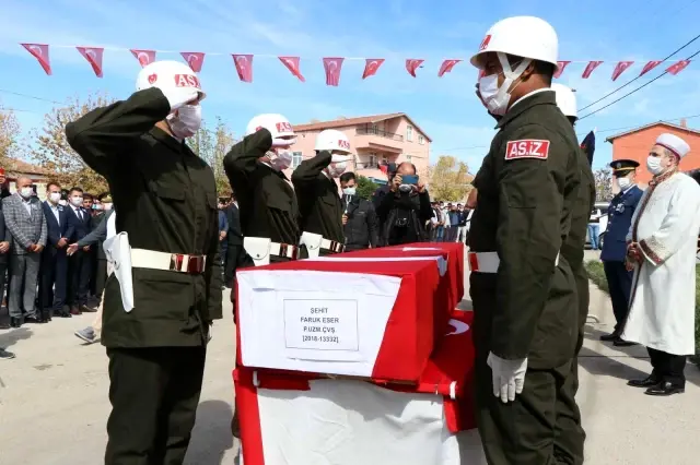 Aksaraylı şehit son yolculuğuna uğurlandı
