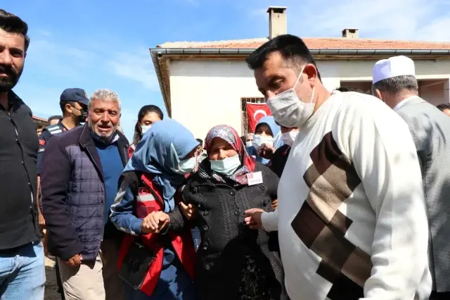 Aksaraylı şehit son yolculuğuna uğurlandı