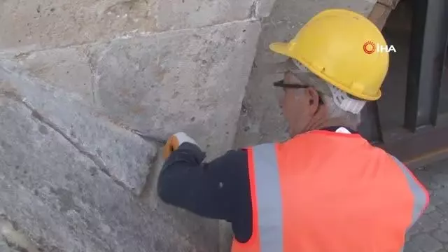 Altı asırlık Tarihi Uzunköprü'de onarım çalışmaları devam ediyor