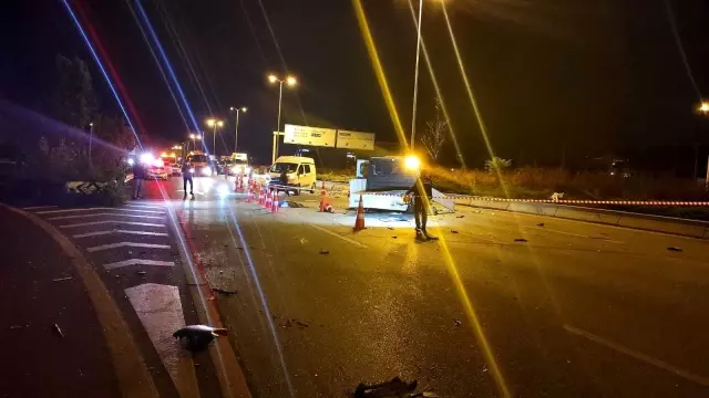 Son dakika: Ankara'da aydınlatma direklerine bakım yapan işçilere araba çarptı: 2 ölü, 2 yaralı