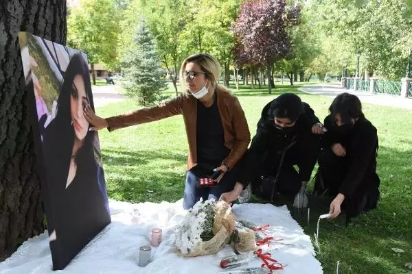 Arkadaşları, kayıp Sally'yi gözyaşlarıyla andı