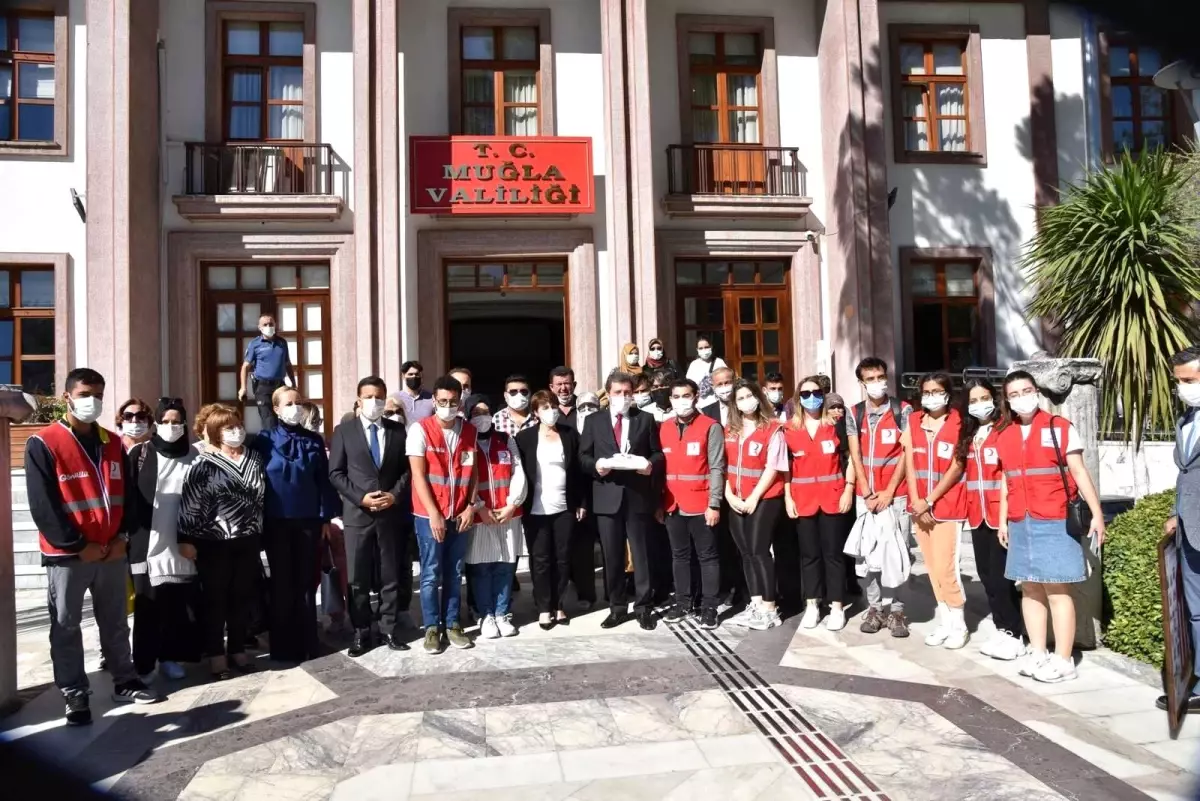 Çanakkale Şehit ve Gaziler Derneğinden valiyi ziyaret