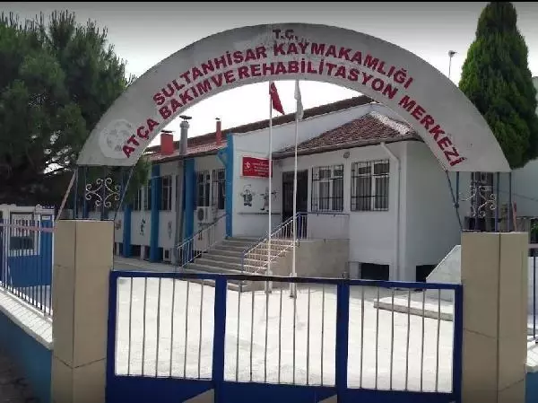 Engelli öğrenciye şiddet uygulayan bakım görevlisi tutuklandı! Aynı rezaleti daha önce de yapmış