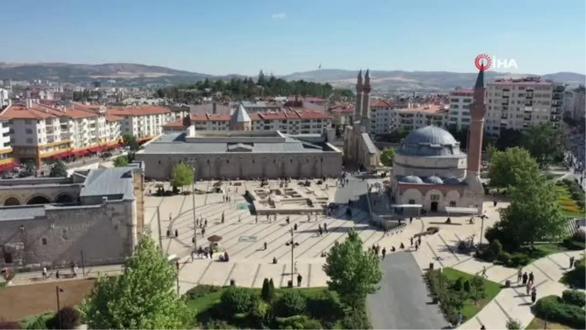 Osmanlı mimarisindeki bu ayrıntılar ecdadın ahlakını gözler önüne seriyor