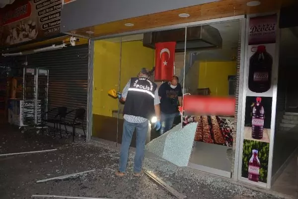 Restorana silahlı saldırıların şüphelisi, otomobilinde yakalandı