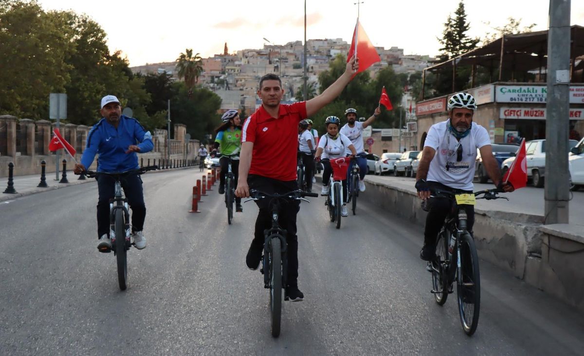Şanlıurfa'da farkındalık için pedal çevirdiler