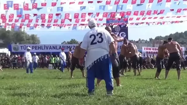 ZONGULDAK - Alaplı Yağlı Güreşleri'nde başpehlivan İsmail Balaban oldu