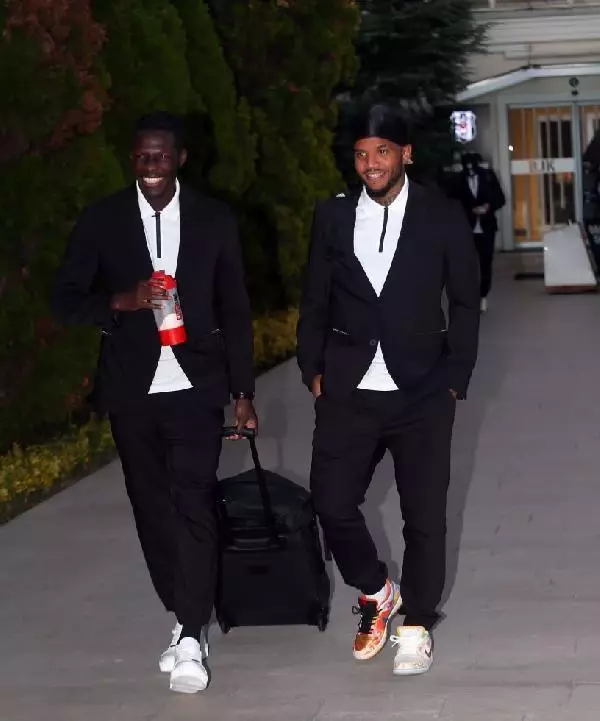 Beşiktaş, Hollanda'ya Gitti