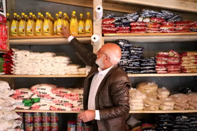 Bu bakkalda her şey ücretsiz