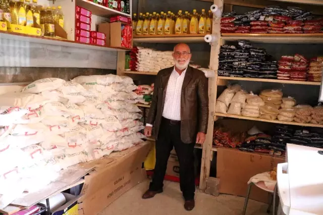 Bu bakkalda her şey ücretsiz