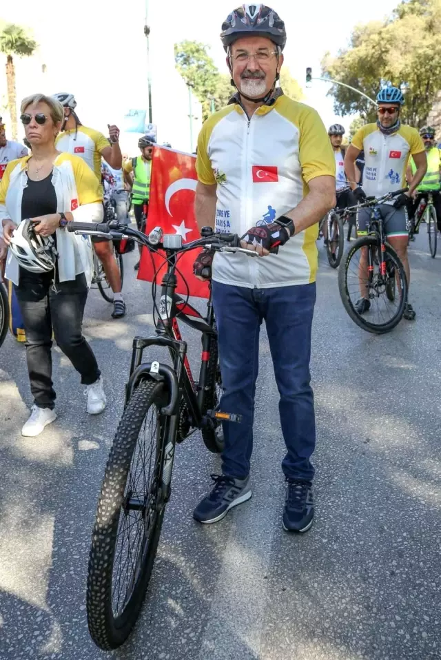 Çevre ve barış için pedal çevirdiler