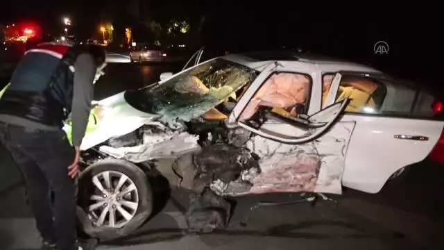 Domuz sürüsünün neden olduğu trafik kazasında 6 kişi yaralandı