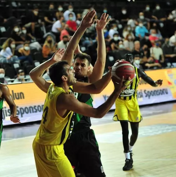 Fenerbahçe Beko: 65-75