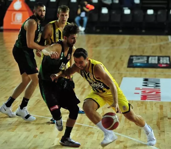 Fenerbahçe Beko: 65-75
