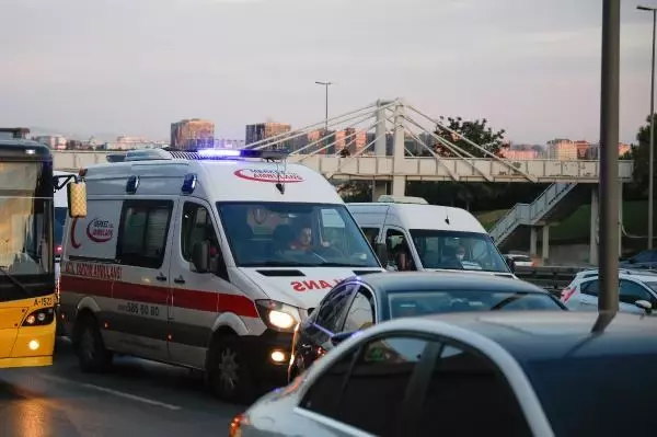 Son Dakika | İstanbul'da ortak acil davet sistemi devreye girdi, ambulansların trafik zahmeti ise bitmiyor