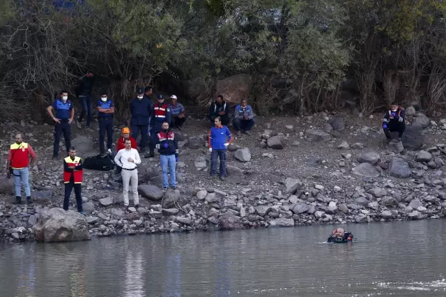 Kayseri'de balık tutarken takılan oltasını kurtarmak için gölete giren sağlık çalışanın cesedi bulundu