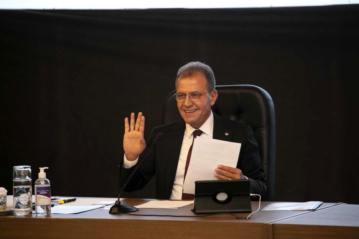 Seçer: 'Önümüzdeki meclis toplantısına 2022'nin bütçesini getireceğiz'