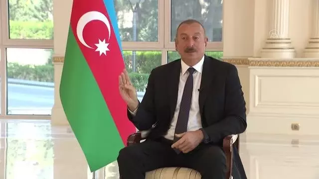 Azerbaycan Cumhurbaşkanı Aliyev'den, İran'ın sınırdaki askeri tatbikatına tepki (1)