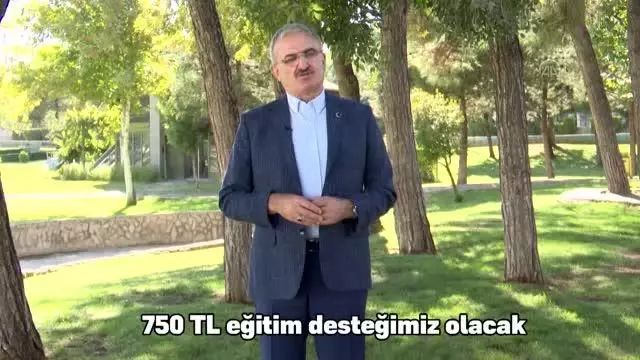 DİYARBAKIR - Diyarbakırlı üniversite öğrencilerine belediyeden 750'şer lira destek