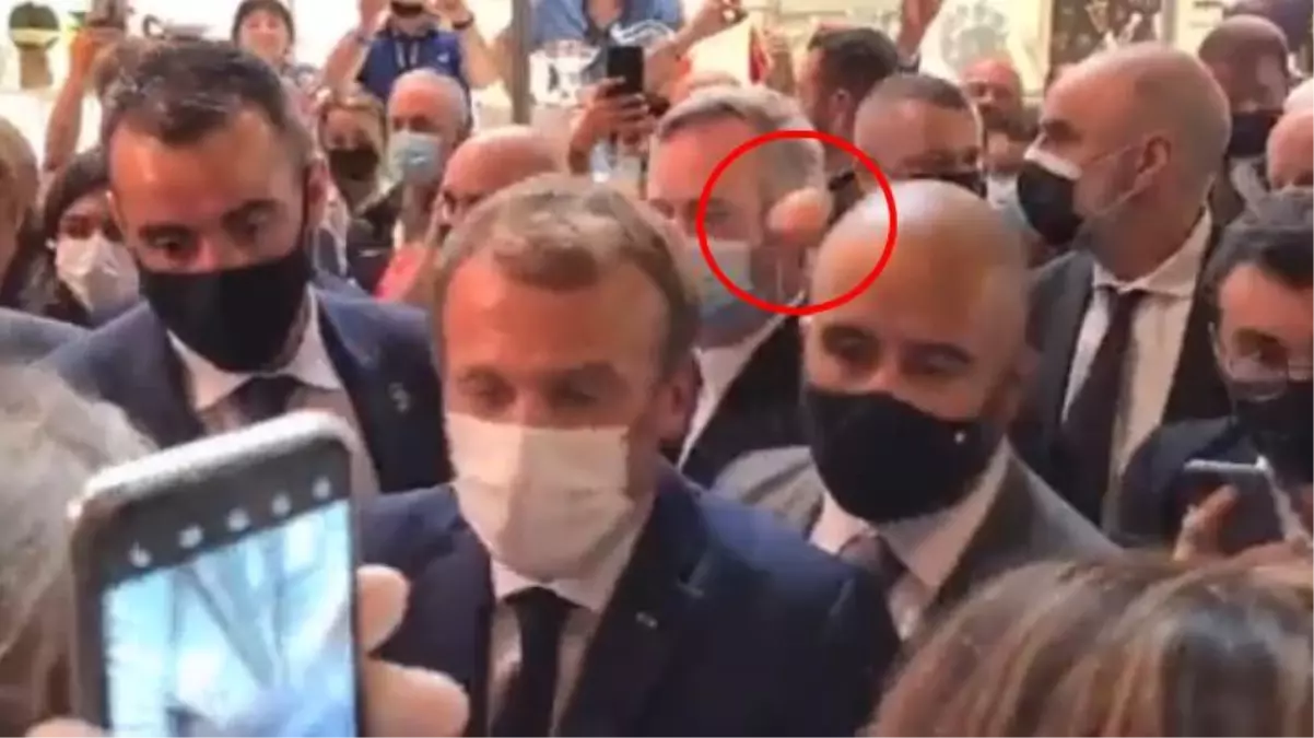 Fransa Cumhurbaşkanı Macron'a yumurtalı saldırı! O anlar kamerada