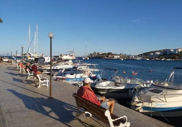 GİRİT ADASI AÇIKLARINDA 5.7 BÜYÜKLÜĞÜNDE DEPREM