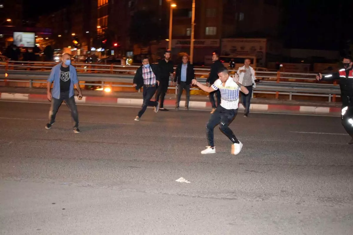 Polis merkezine gitmemek için intihara kalkışan genç biber gazı ile etkisiz hale getirildi