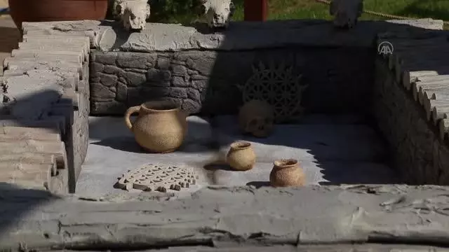 Tarihi ve kültürel eserlerin minyatürlerinin yer aldığı Çorumminia açıldı