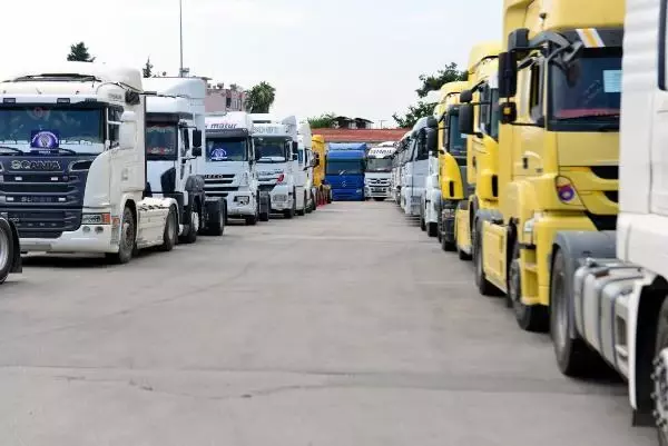 TIR ŞEBEKESİ ÜYELERİ, ARAÇLARI 'TEKER', HASAR KAYDINI 'ÇEREZ' OLARAK ŞİFRELEMİŞ