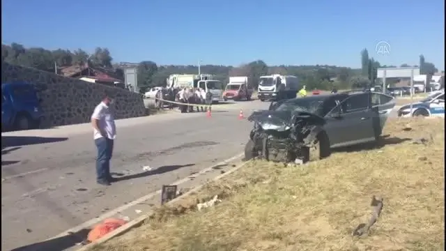 Trafik kazasında 1 kişi öldü, 3 kişi yaralandı