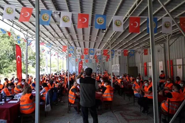 Son dakika... Yangın söndürme gönüllülerinden nefes kesen tatbikat