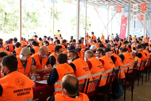 Son dakika... Yangın söndürme gönüllülerinden nefes kesen tatbikat