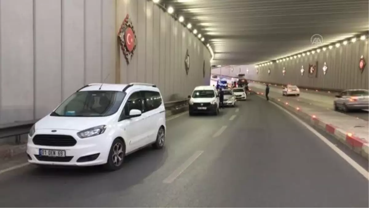 Son dakika haberi | Zincirleme trafik kazasında 2 kişi yaralandı