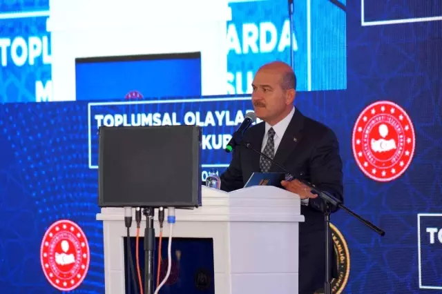 Son dakika haberleri! Bakan Soylu: (Yurt eylemleri) "Esasen tüm bu yapılanların çıkış noktası marjinal terör örgütüdür ve buralar eleman devşirme ortamıdır"