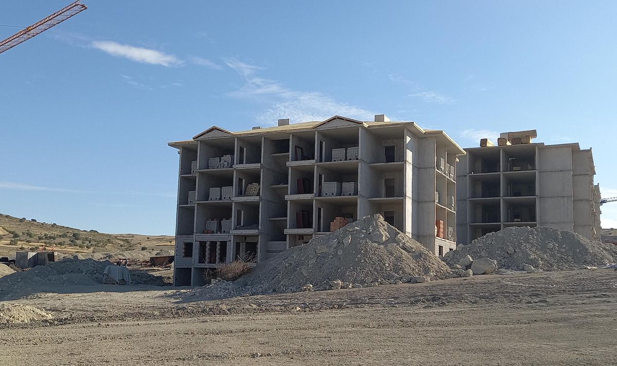 Beypazarı'ndaki TOKİ konutlarının inşası sürüyor
