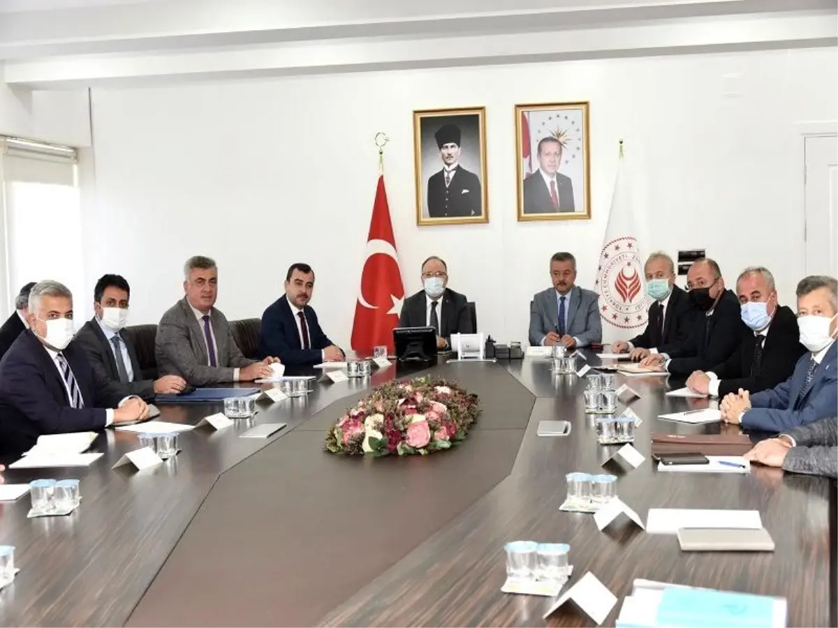 İlimizde Yürütülen Karayolları, Çevre, DSİ ve İl Özel İdare Yatırımları Değerlendirildi