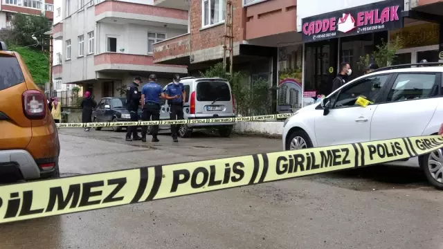 Tartıştığı kişinin iş yerine ateş açan şahıs, kavgayı ayırmayı çalışan genci vurdu