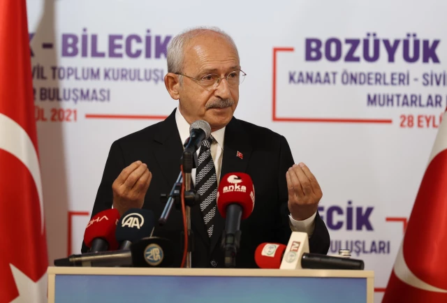 Kılıçdaroğlu, Bilecik'te kanaat liderleri, muhtarlar ve STK temsilcileriyle buluştu (2)