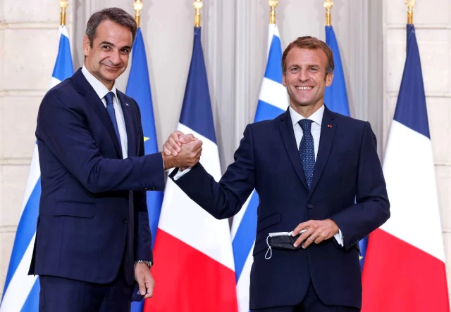Yunanistan ve Fransa'dan savunma işbirliği mutabakatı