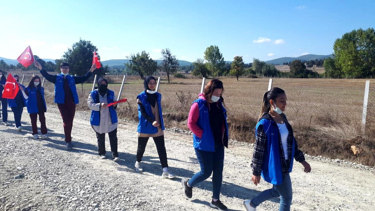 Bilecik'te 4 kilometrelik doğa yürüyüşü yapıldı