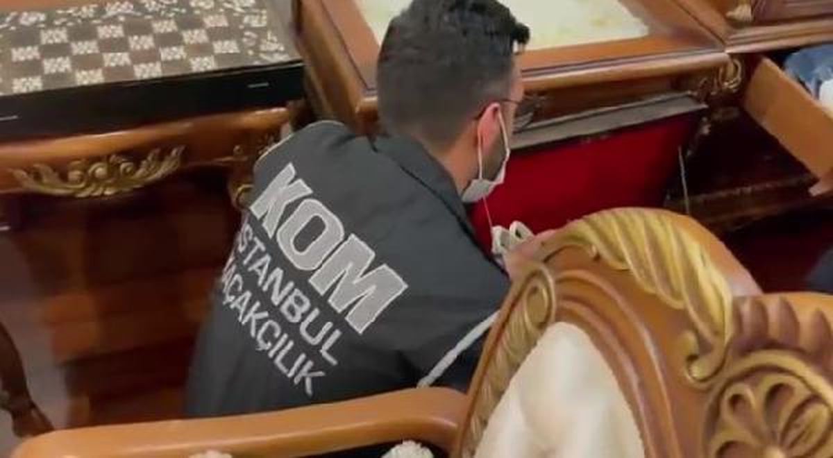 İstanbul merkezli 5 ilde operasyon; ele geçirilen 5 bin 829 adet tarihi eser sergilendi - Vimarsana News