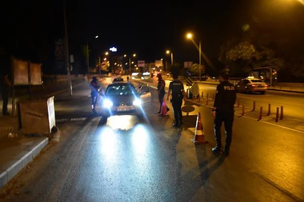 İzmir'de bin 200 polis ile huzur ve güven uygulaması