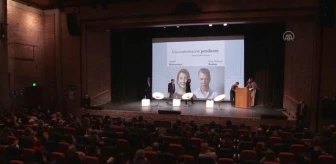 Juan Manuel Santos ve Ingrid Betancourt, Bogota'da düzenlenen söyleşiye katıldı