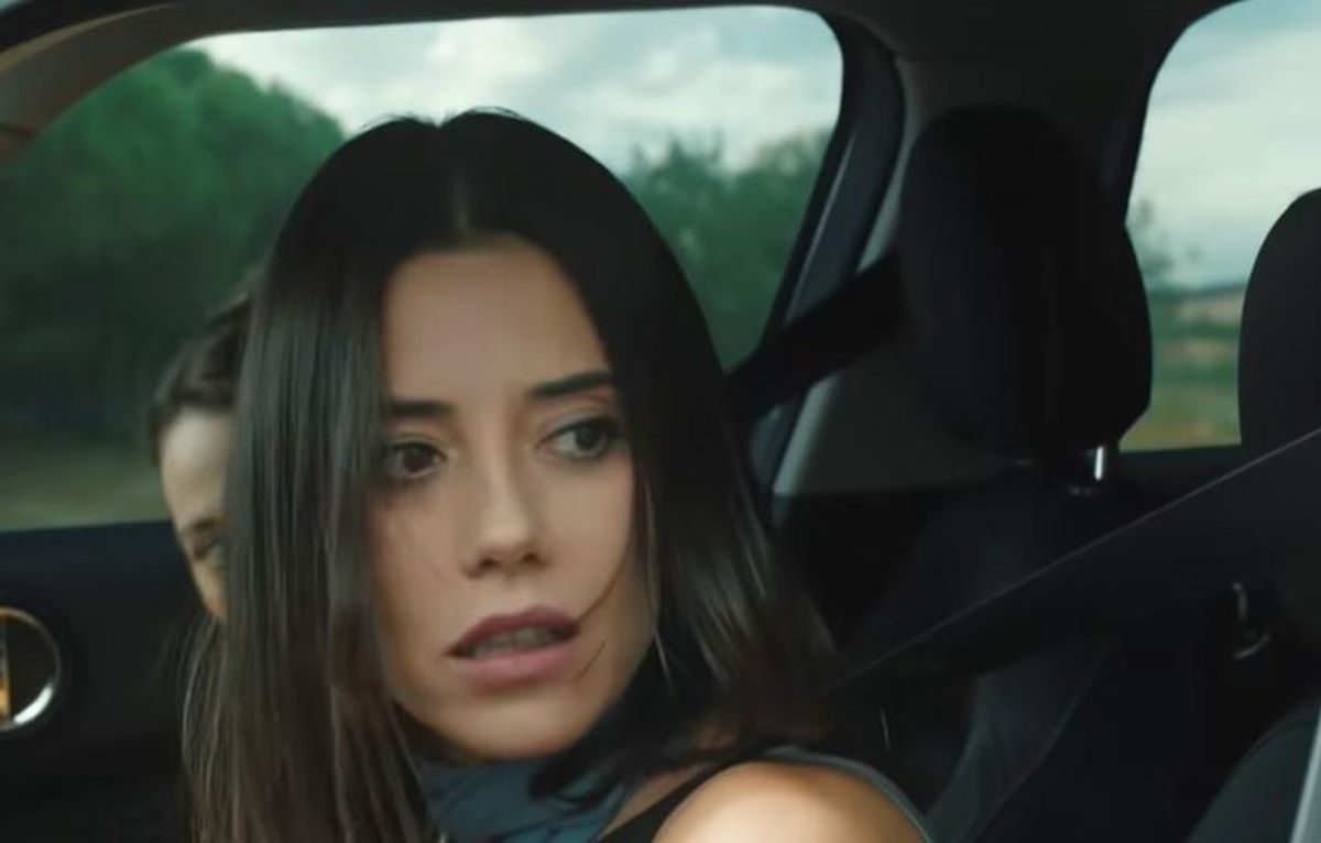 Sadakatsiz canlı izle! Kanal D Sadakatsiz 32. yeni bölüm canlı izle! Sadakatsiz yeni bölümde neler olacak?