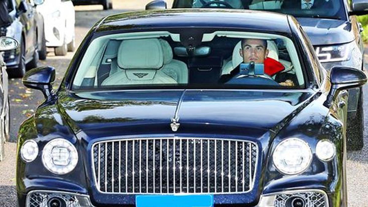 Cristiano Ronaldo, Şampiyonlar Ligi'nde tarih yazarken yolda kaldı! Lüks arabasına benzin alamadı