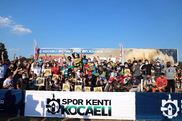 super enduro sezon finali icin geri sayim bas 4 14428910 o